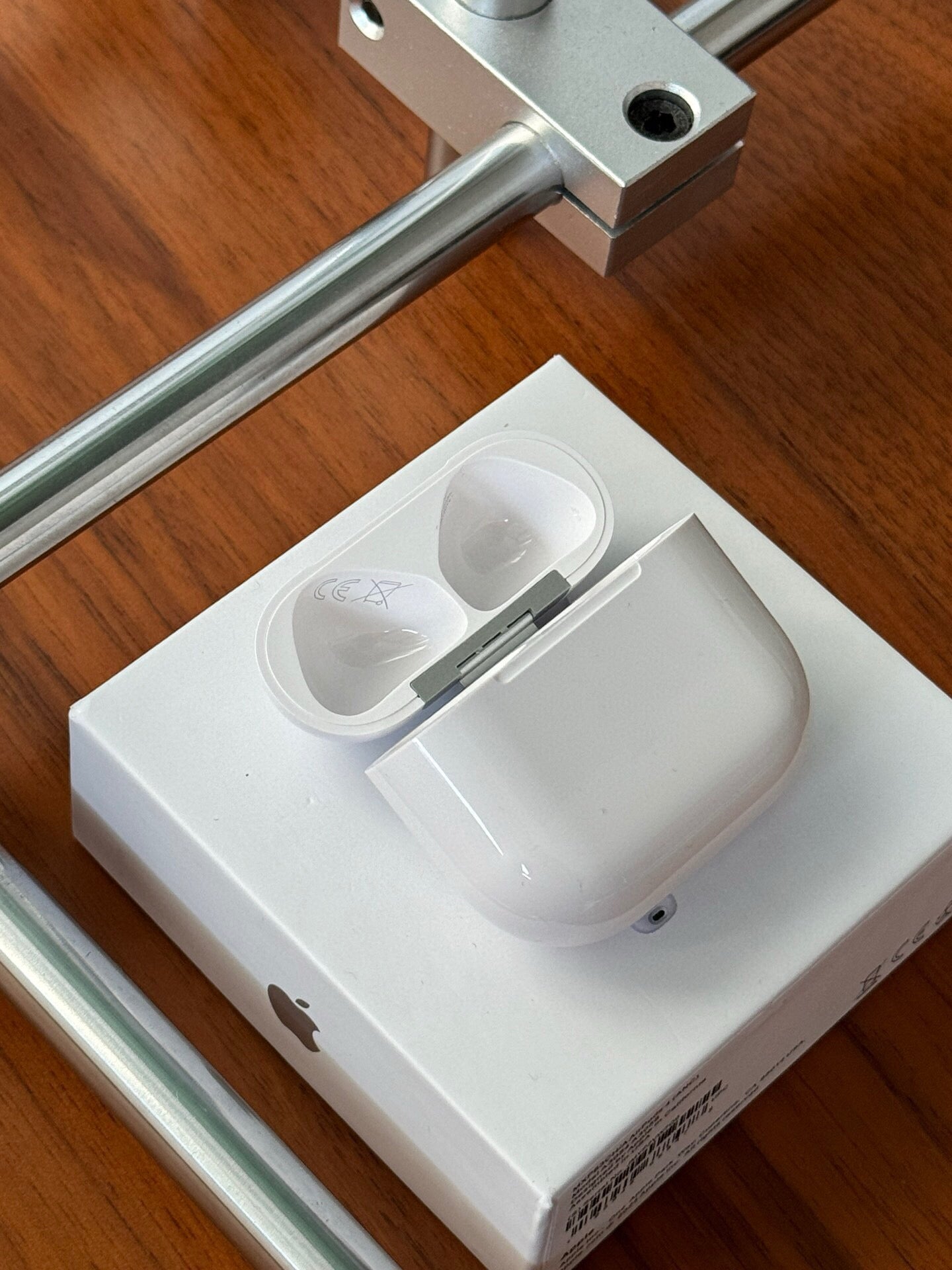 Airpods 4 - Vendor